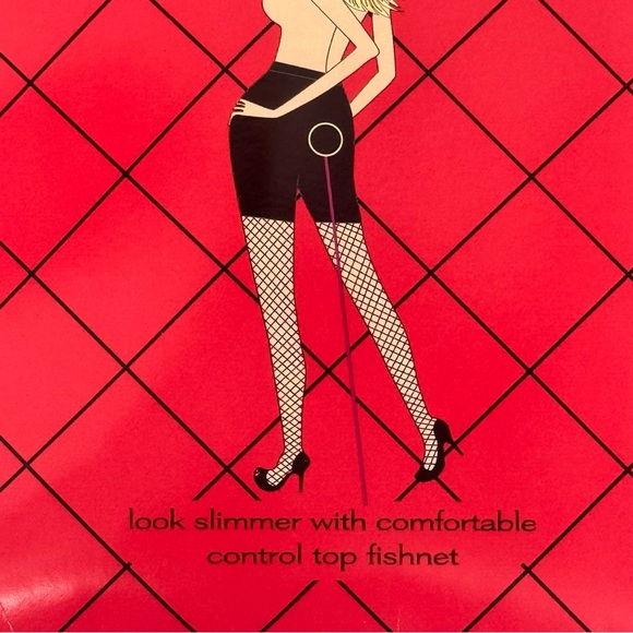 NWT SPANX Extended Control Top Nude Fishnets Fishenet Stockings Tights Size B - Picture 4 of 8